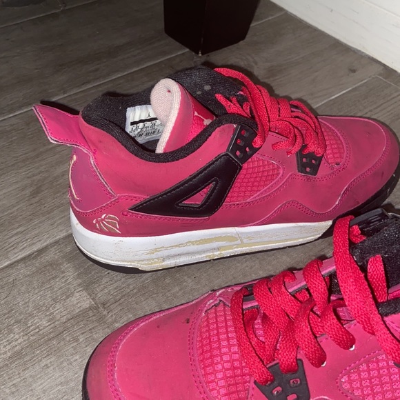 Jordan’s Valentine’s Day special edition - Picture 5 of 5